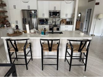 Set of 4 bar stools