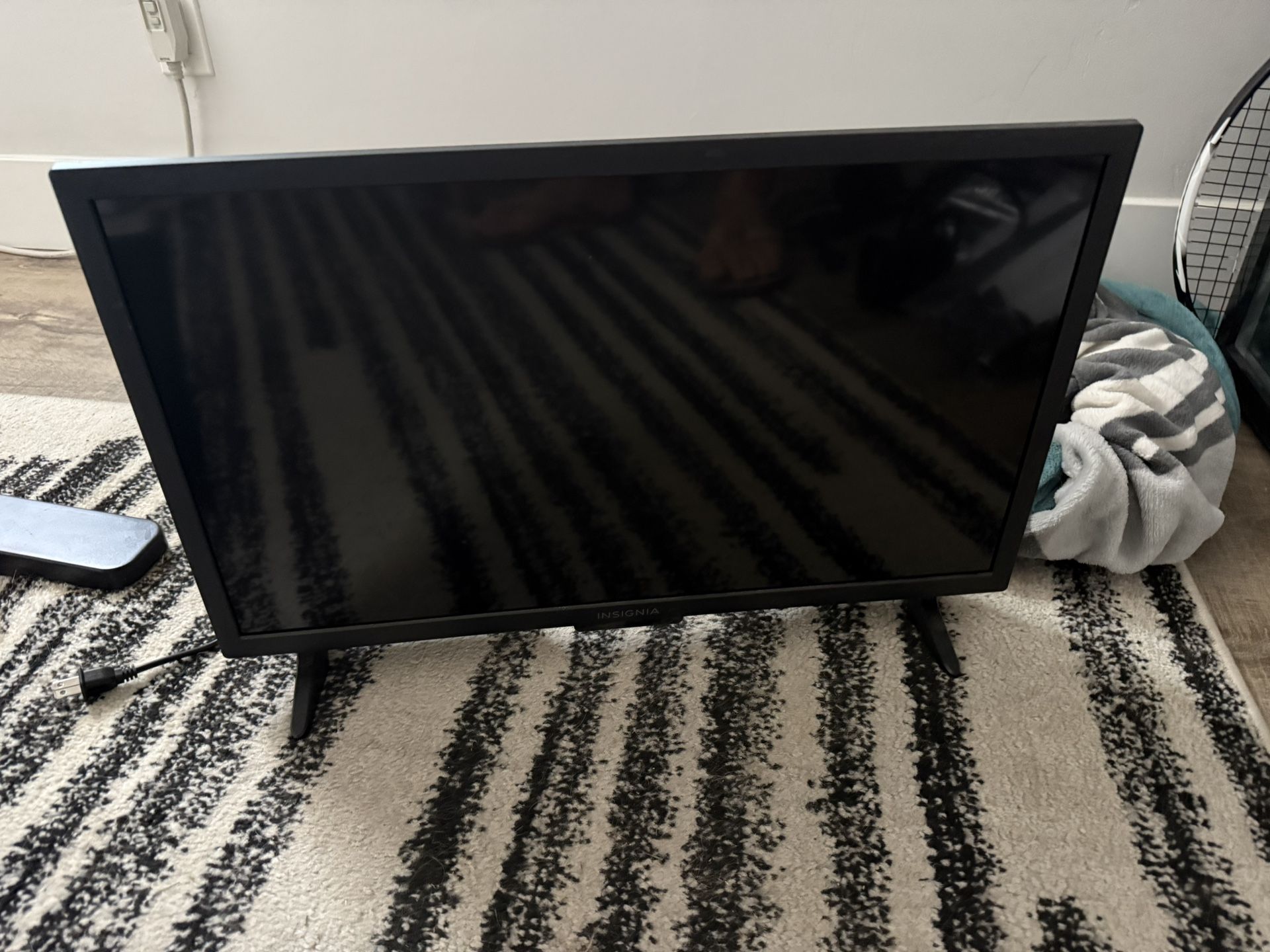 24 Inch insignia Fire TV