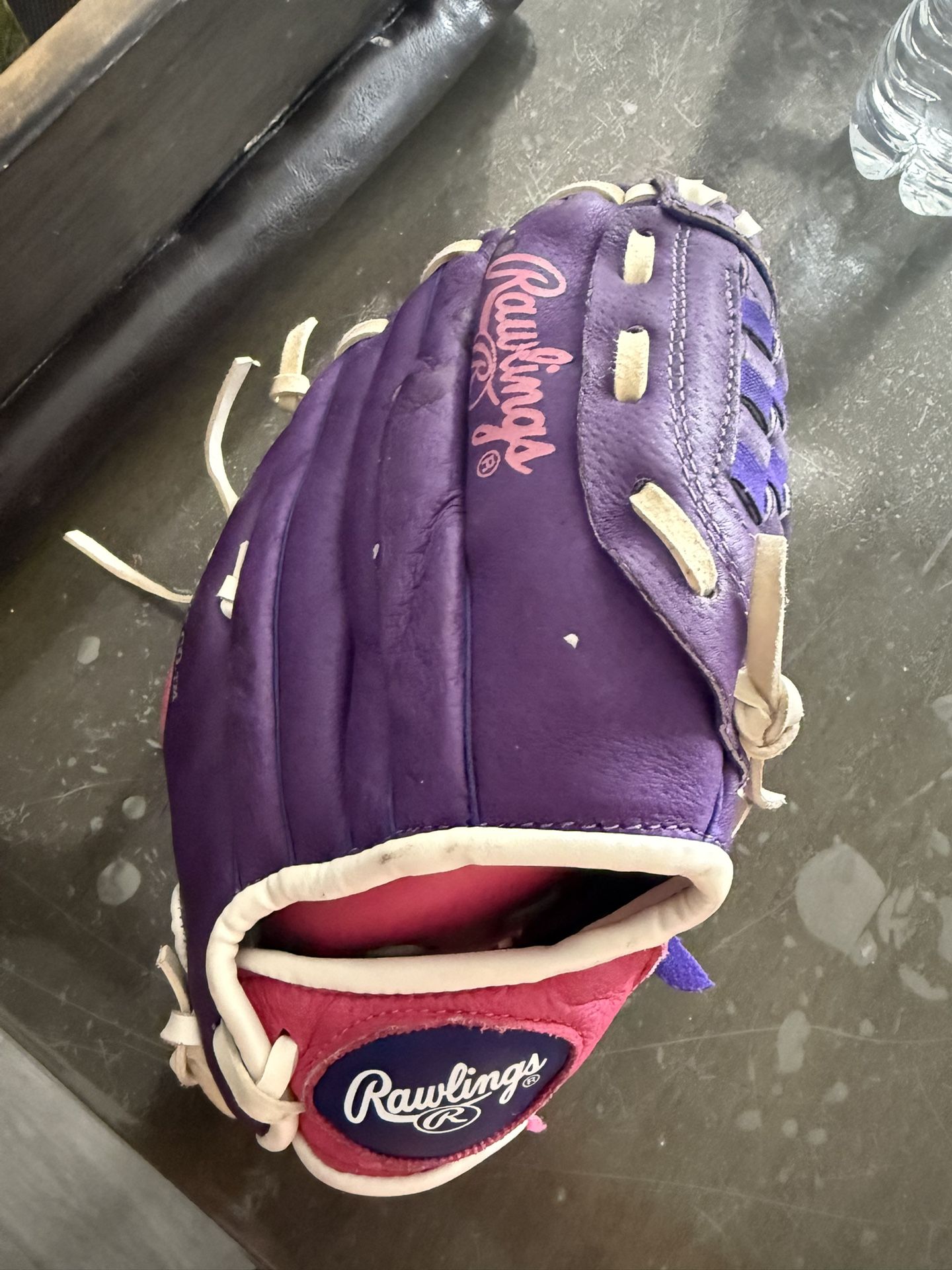 girls softball glove