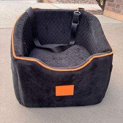 Dog Car Seat for Small Dogs up to 35 lbs. (Used)