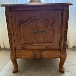 Three Piece Living Room Set. 