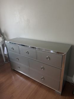 Silver Mirror Dresser
