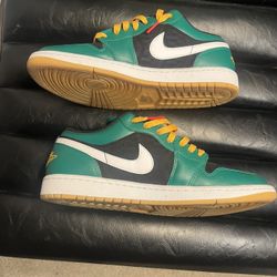 Air jordan 1 lows size 10.5 Apple green/ Yellow