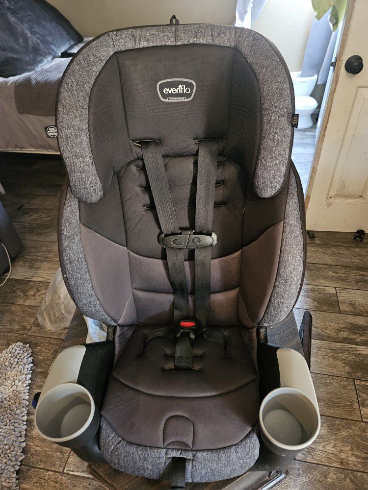Toddler Carseat Clean 