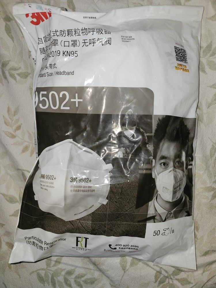 3M 9502+ Face Mask