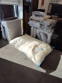 Cream Comforter in Vacuum Storage Bag
