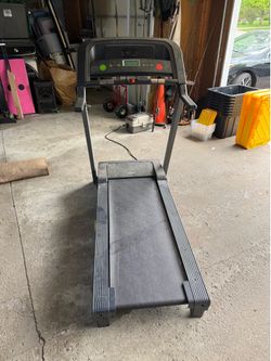 Gold’s Gym Treadmill