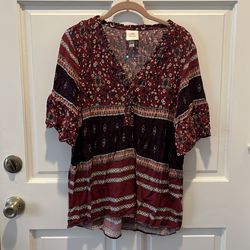 Knox Rose - beautiful blouse could fit size large two extra large