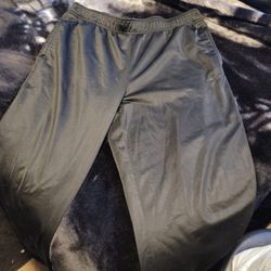 Starter Joggers Size Large