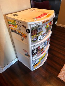 Storage box