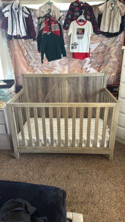 Crib & Mattress