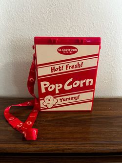 El Capitoon Theater Popcorn Box Crossbody Bag