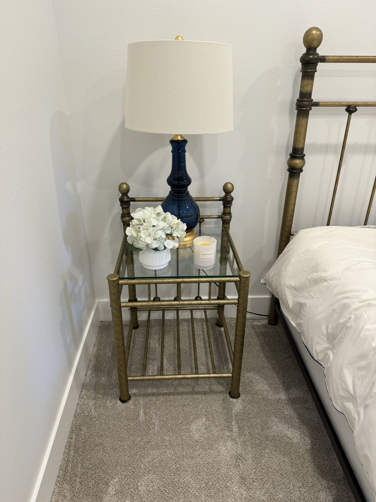 Queen Bed Set
