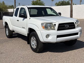 2005 Toyota Tacoma 4WD TRUCK LOW MI WELL SERVICED TOYOTA TACOMA 4X4