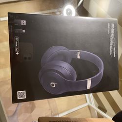 BRAND NEW: Beats Studio3 Over-Ear Noise Canceling Bluetooth Wireless Headphones