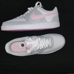 Brand New Nike Court Vision Low