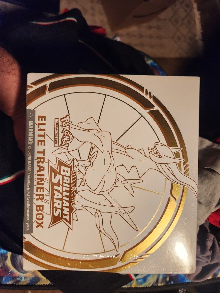 Brilliant Stars ETB