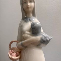 Porceval Figurine 