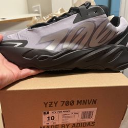Yeezy 700