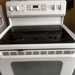 GE Stove