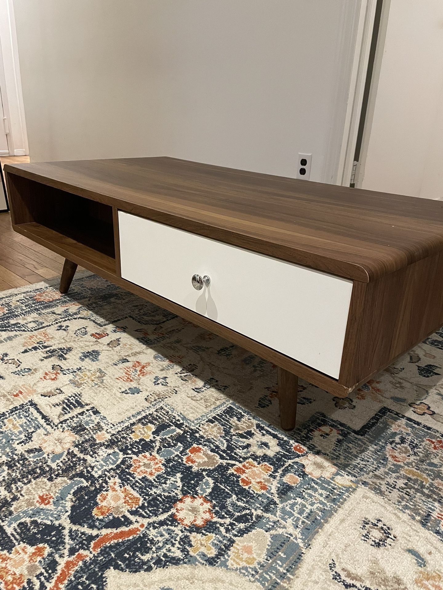 Transmit Coffee Table
