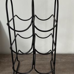 Wine Stand (Holds 6 Bottles)