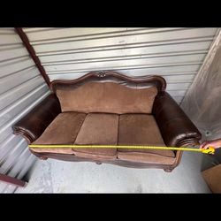 Sofa - Brown/tan 