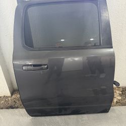 2022 DODGE RAM 1500 RIGHT REAR DOOR