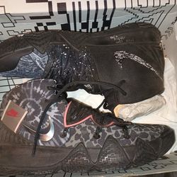 Nike Kyrie Hybrid S2