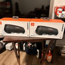 Jbl Charge 5 Speaker 
