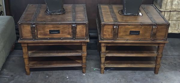 Ashley Furniture Mesa - finkadesign