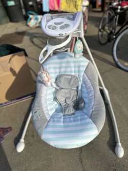 Baby swing