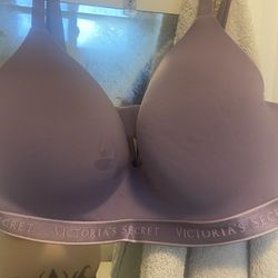 Victoria Secrets Purple Push Up Bra
