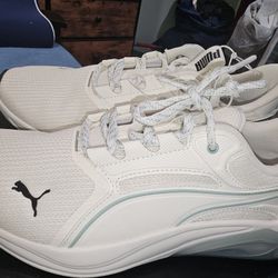 PUMA Running Shoes 