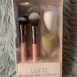 Luxie Brush Set- Perfect Christmas Gift