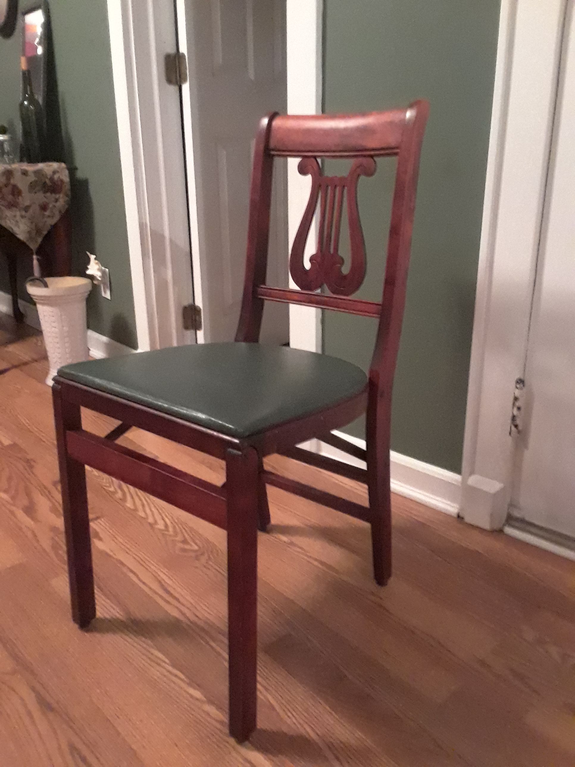 Vintage Mid Century Stakmore Music Note Back Folding Chair