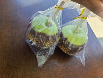 Green Apple Cover In Chocolate  😋 🍫