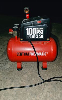 Central Pneumatic 3 Gal Oil-Free Portable Air Compressor 100 PSI 1/3 HP 120V