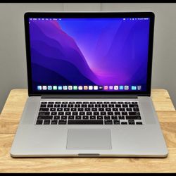 Mac book Pro 2015 15 Inch 