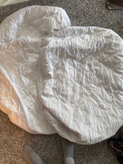 Crib mattress protectors