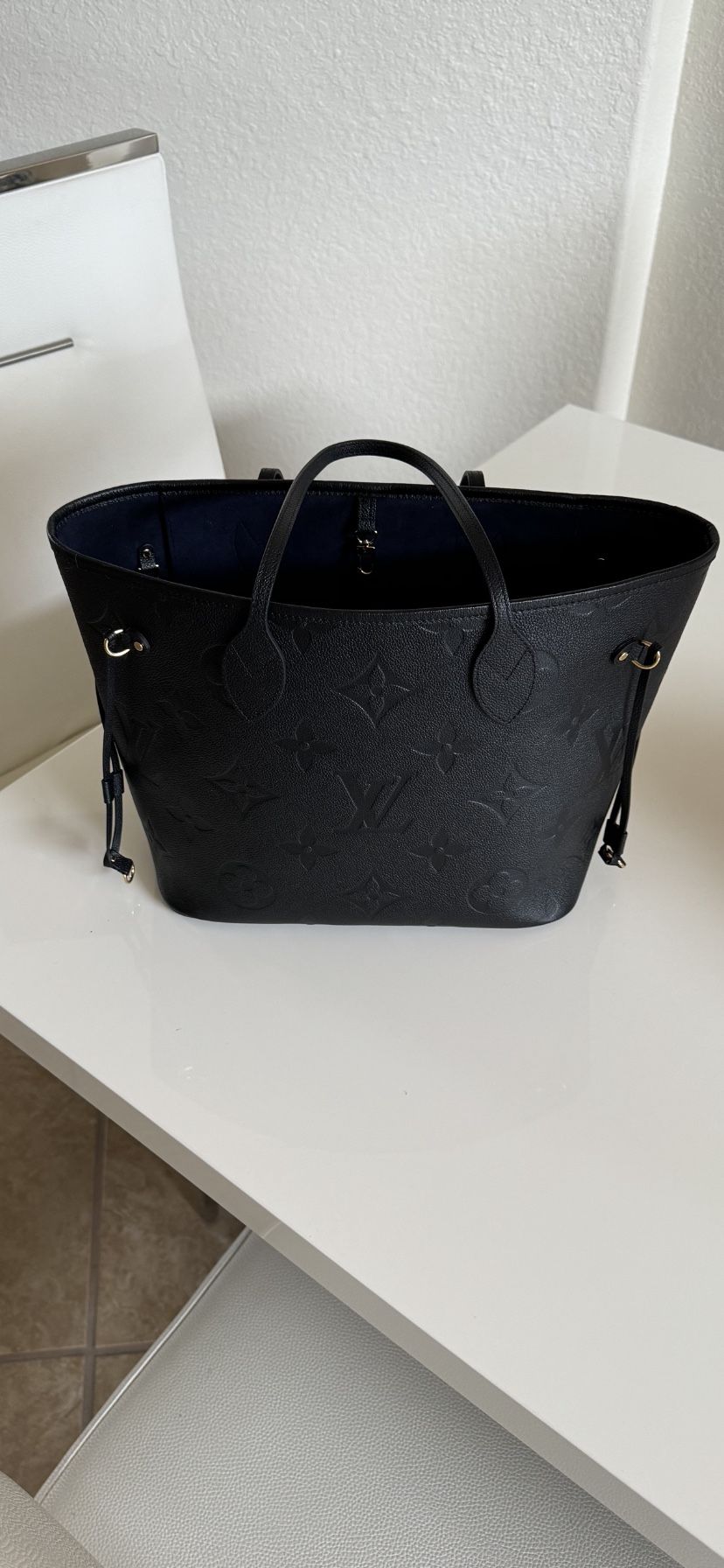 Louis Vuitton Large Tote 