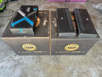 2 JL Audio 13w7