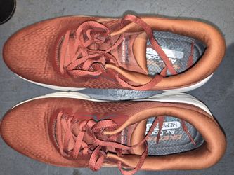 Sketchers Size 11