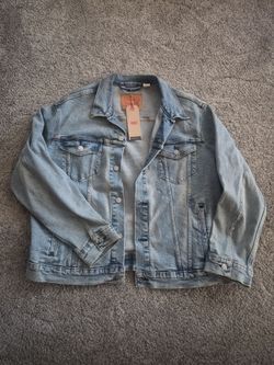 LEVI'S JEAN JACKET