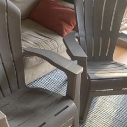 2 Outdoor Chairs - Like new!