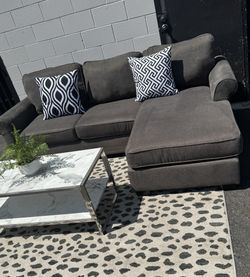 Sectional couch