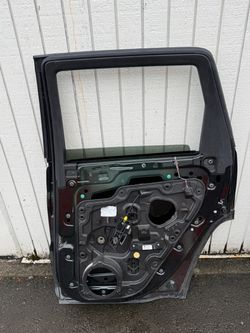 Free 2011-2021 Jeep Grand Cherokee Set of 4 Doors - Black Shells w/ Glass & Regulators