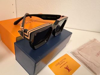New lv sunglasses black and gold