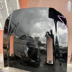 2013 - 2014 Ford Mustang GT Hood
