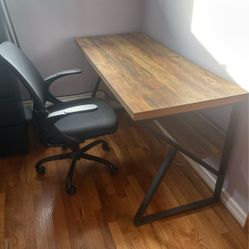 Desk and chair Never Used